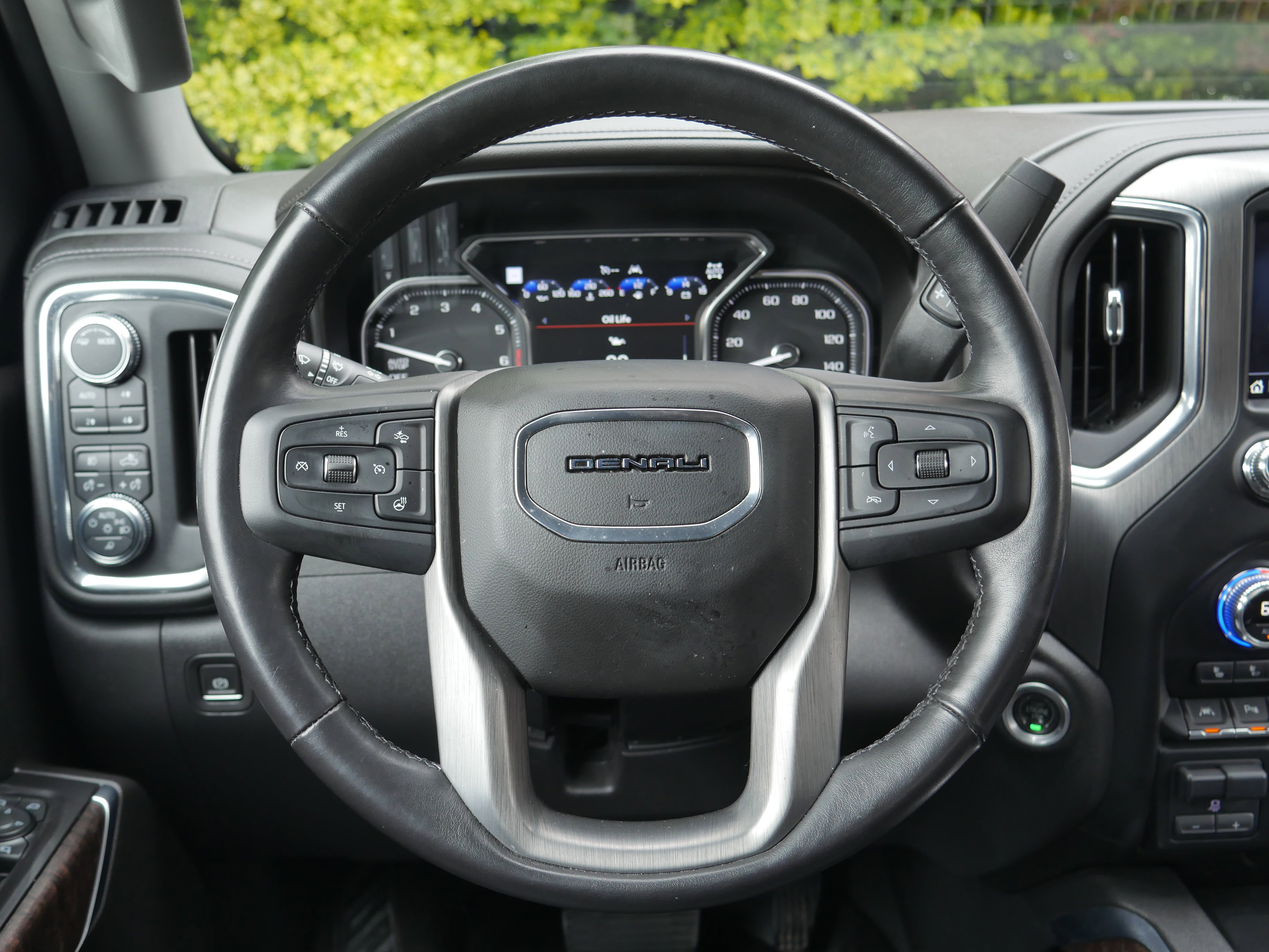 Used 2021 GMC Sierra 1500 Denali w/ Denali Ultimate Package AWD/4WD image 7