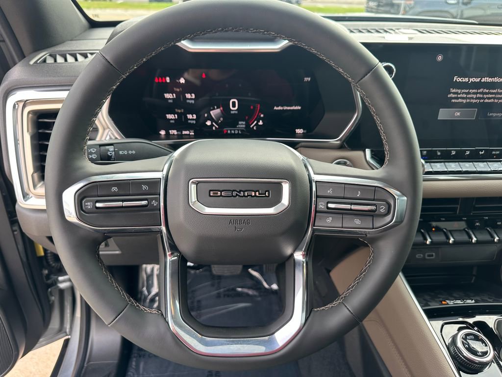 New 2026 GMC Canyon Denali image 15