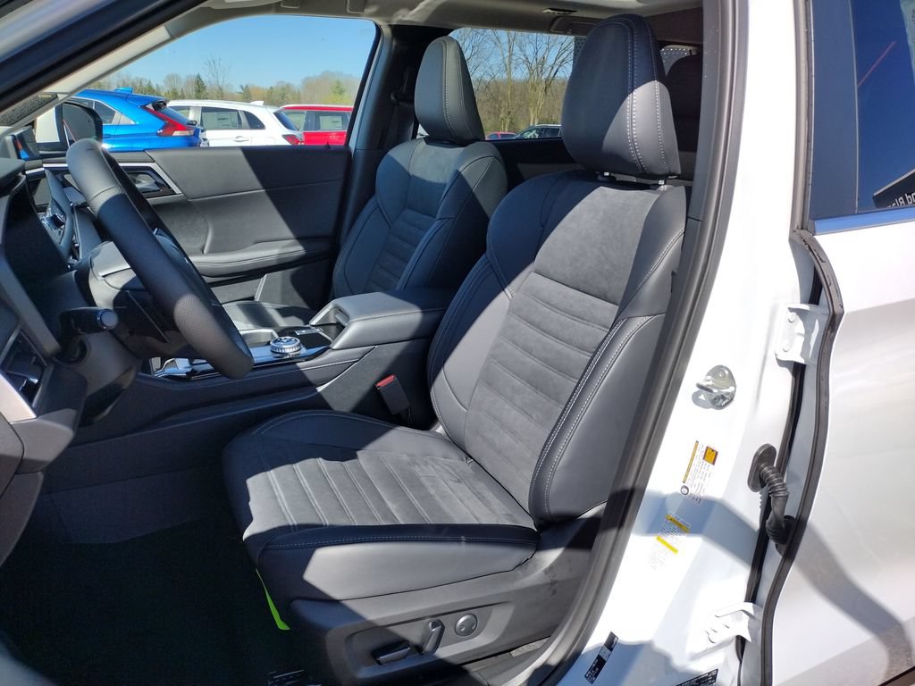 New 2026 Mitsubishi Outlander SE AWD/4WD image 7
