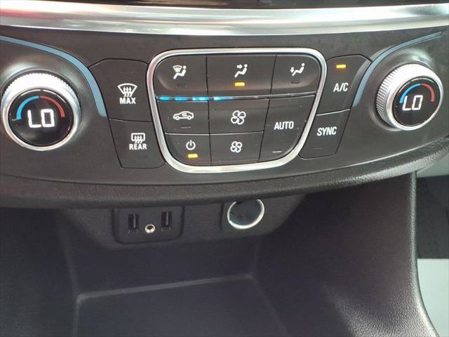 Used 2021 Chevrolet Traverse LS w/ LPO, Floor Liner Package AWD/4WD image 25
