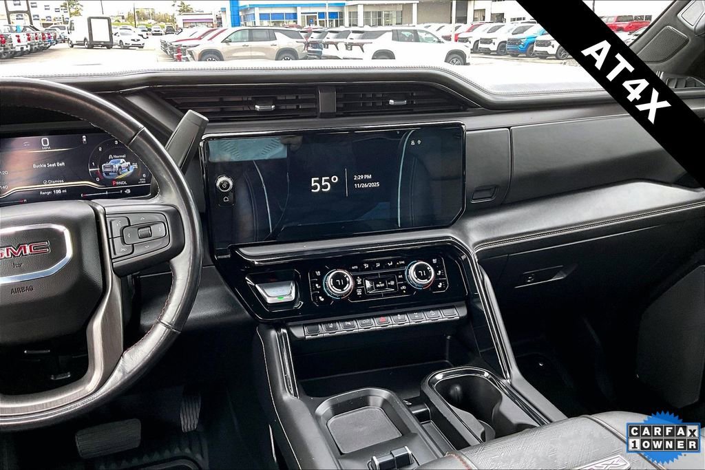 Used 2024 GMC Sierra 2500 AT4X image 10