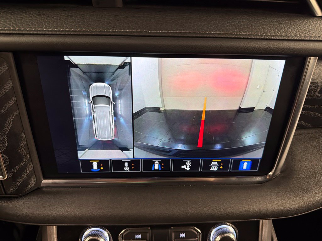 Used 2023 GMC Yukon Denali w/ LPO, Floor Liner Package AWD/4WD image 13