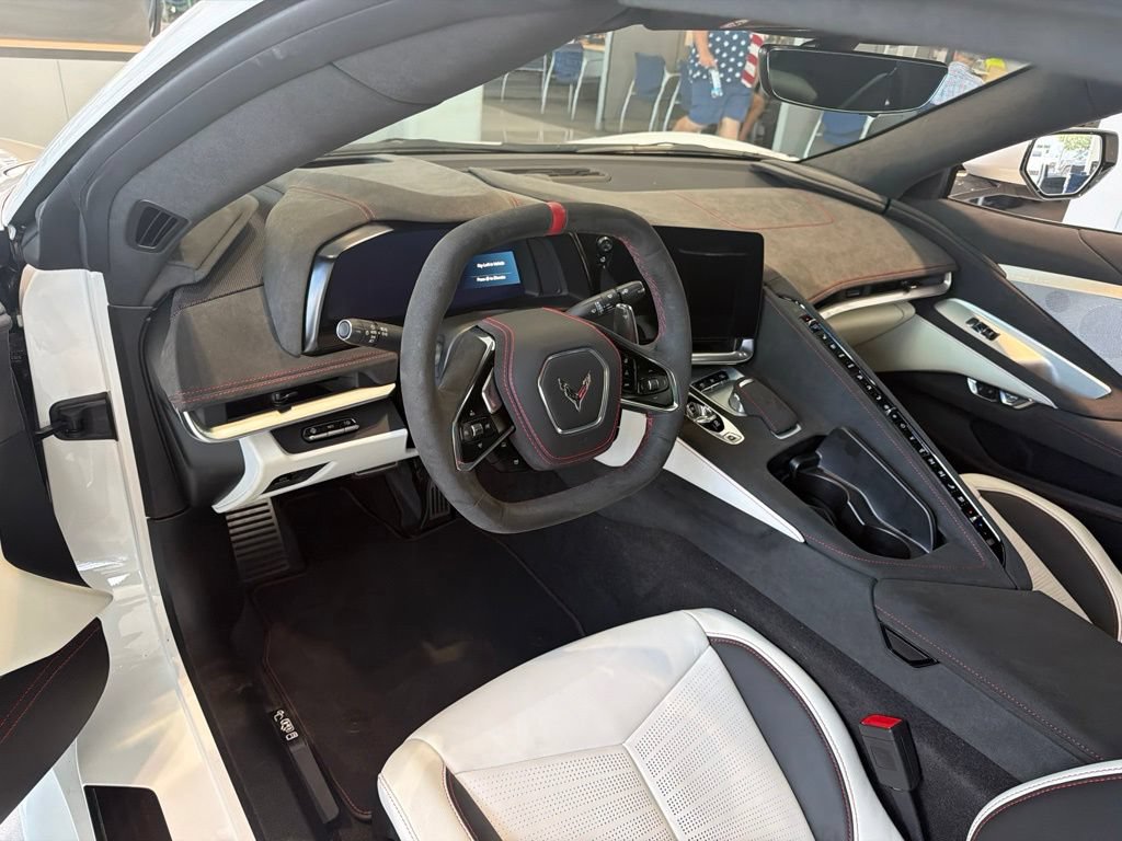 Certified 2023 Chevrolet Corvette Stingray Premium Conv RWD image 11