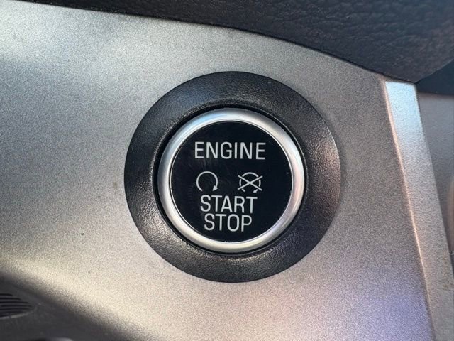 Used 2019 Ford Escape SE image 22