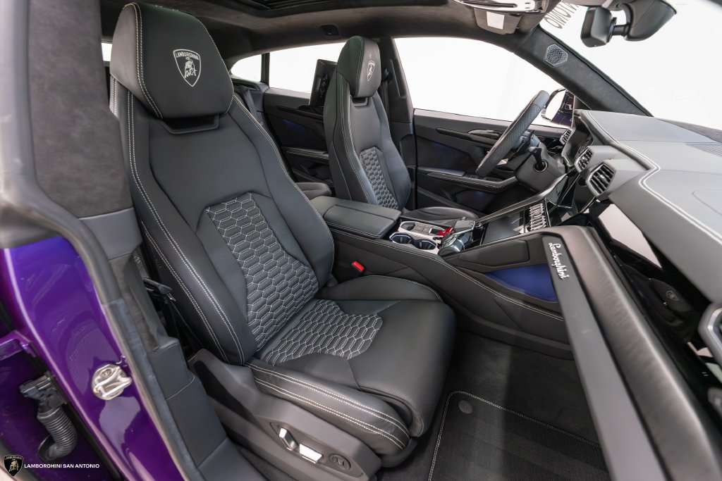 Used 2024 Lamborghini Urus S AWD/4WD image 25