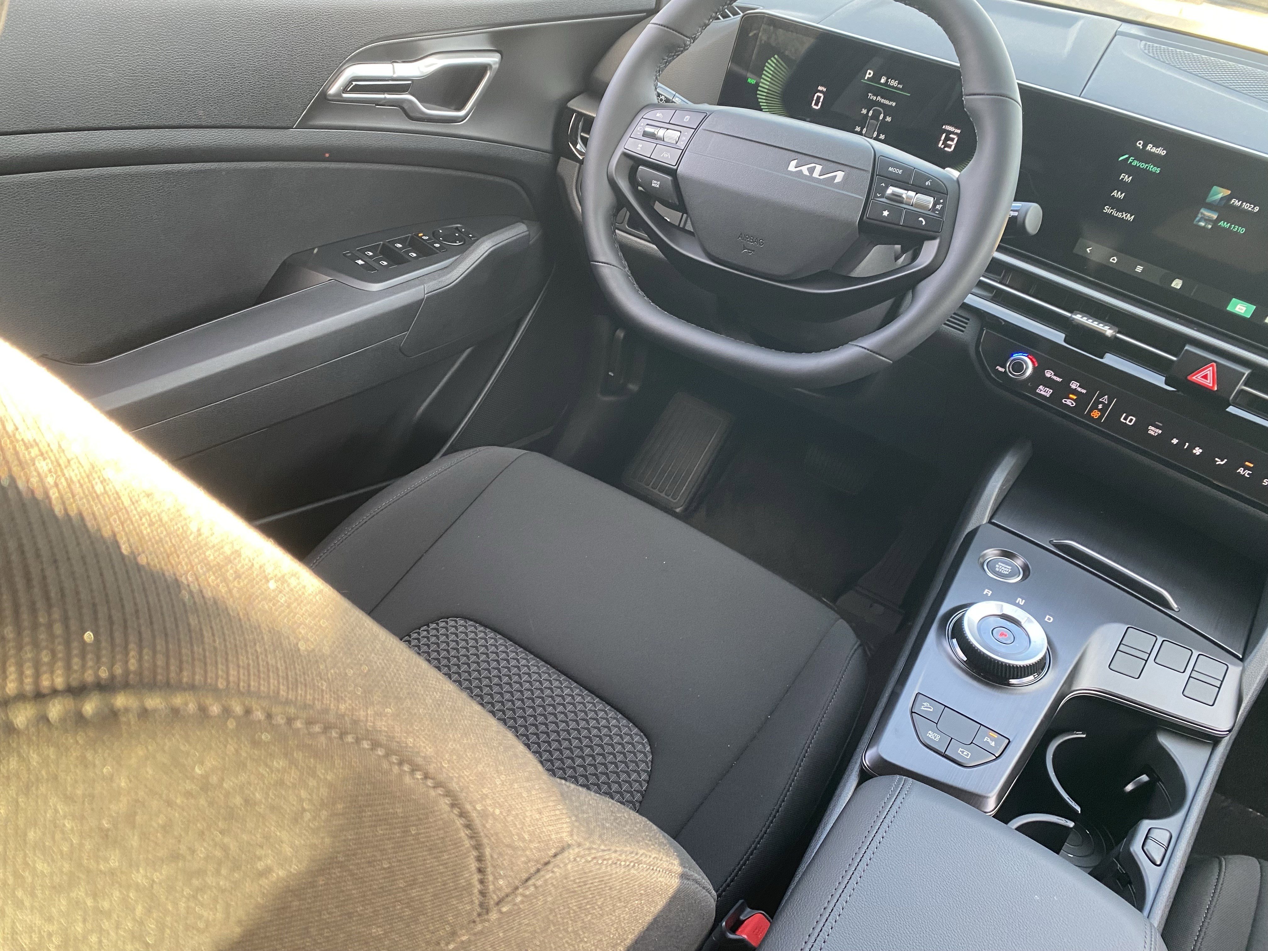 New 2026 Kia Sportage LX image 12