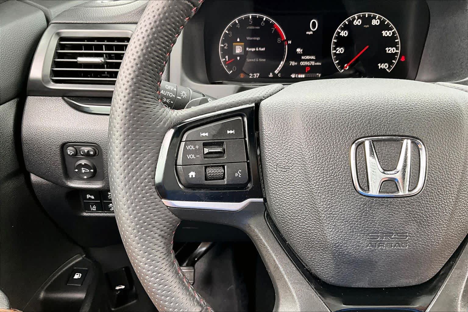 Certified 2026 Honda Ridgeline Black Edition image 24