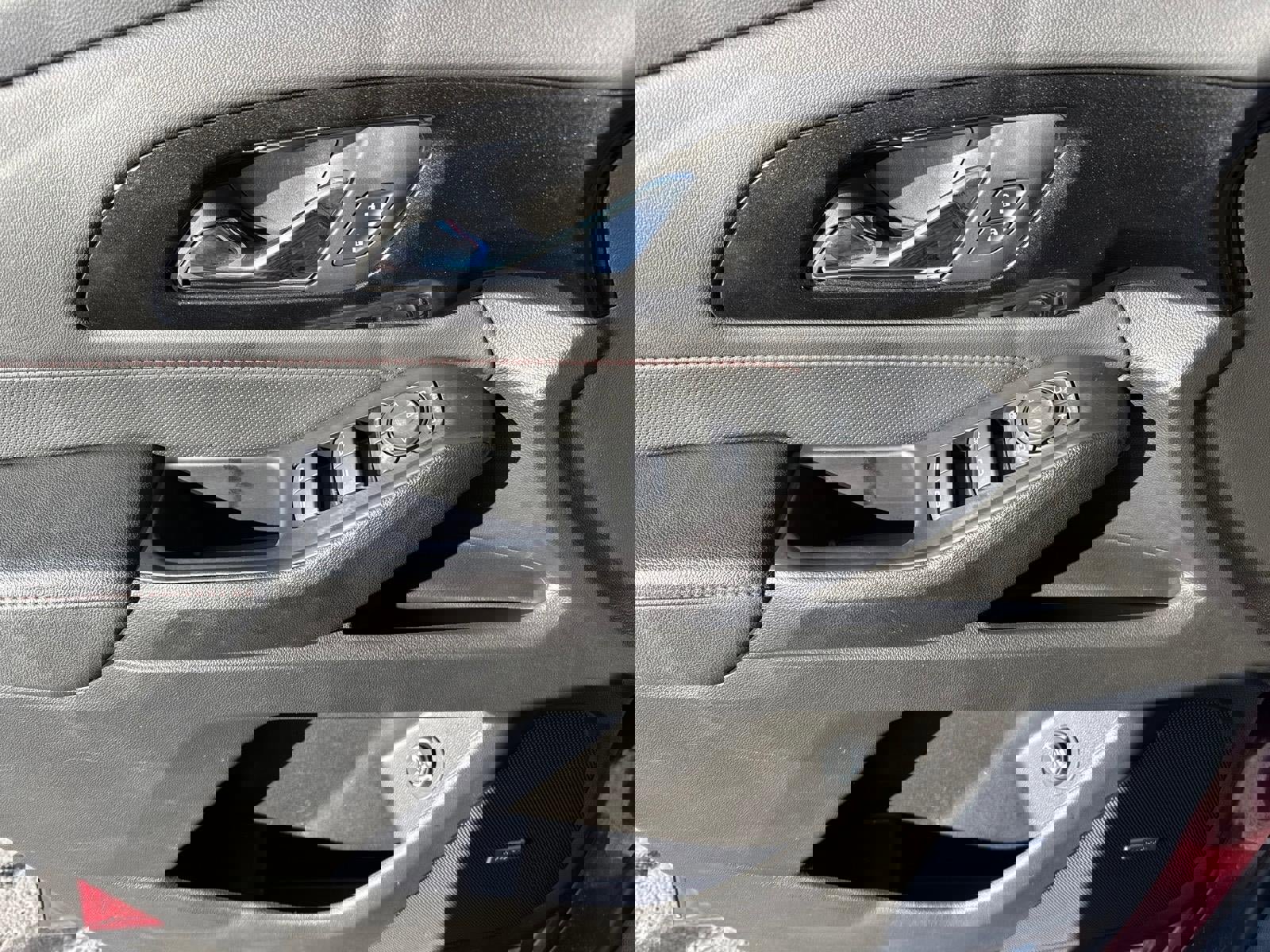 Certified 2023 Chevrolet Traverse RS image 14