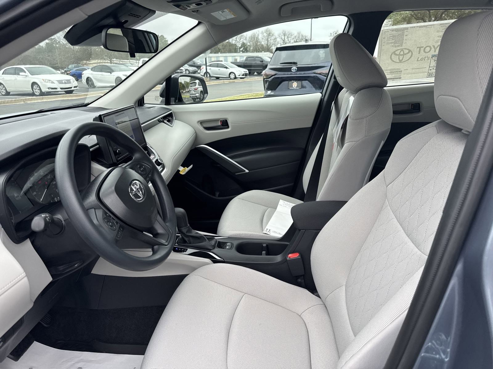 New 2025 Toyota Corolla Cross L FWD image 13