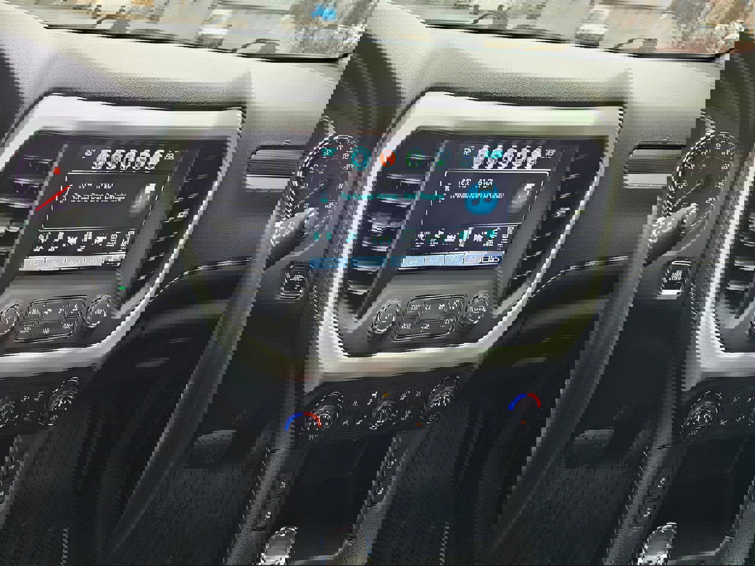 Used 2019 GMC Acadia SLT image 14