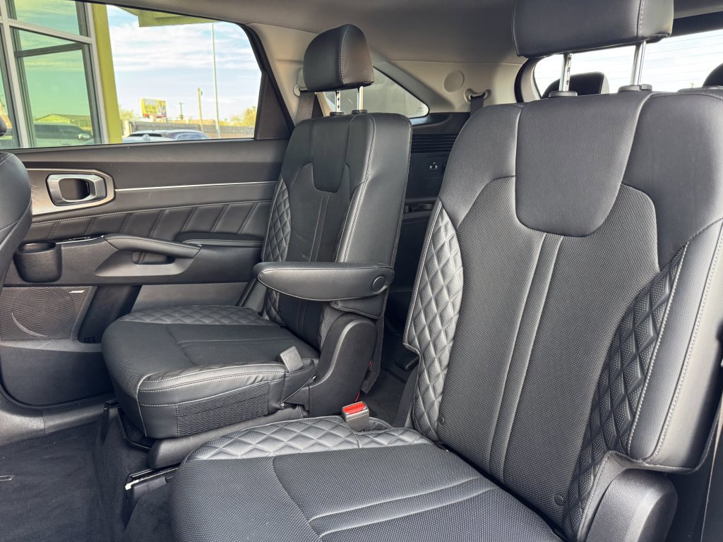 Used 2022 Kia Sorento SX image 41