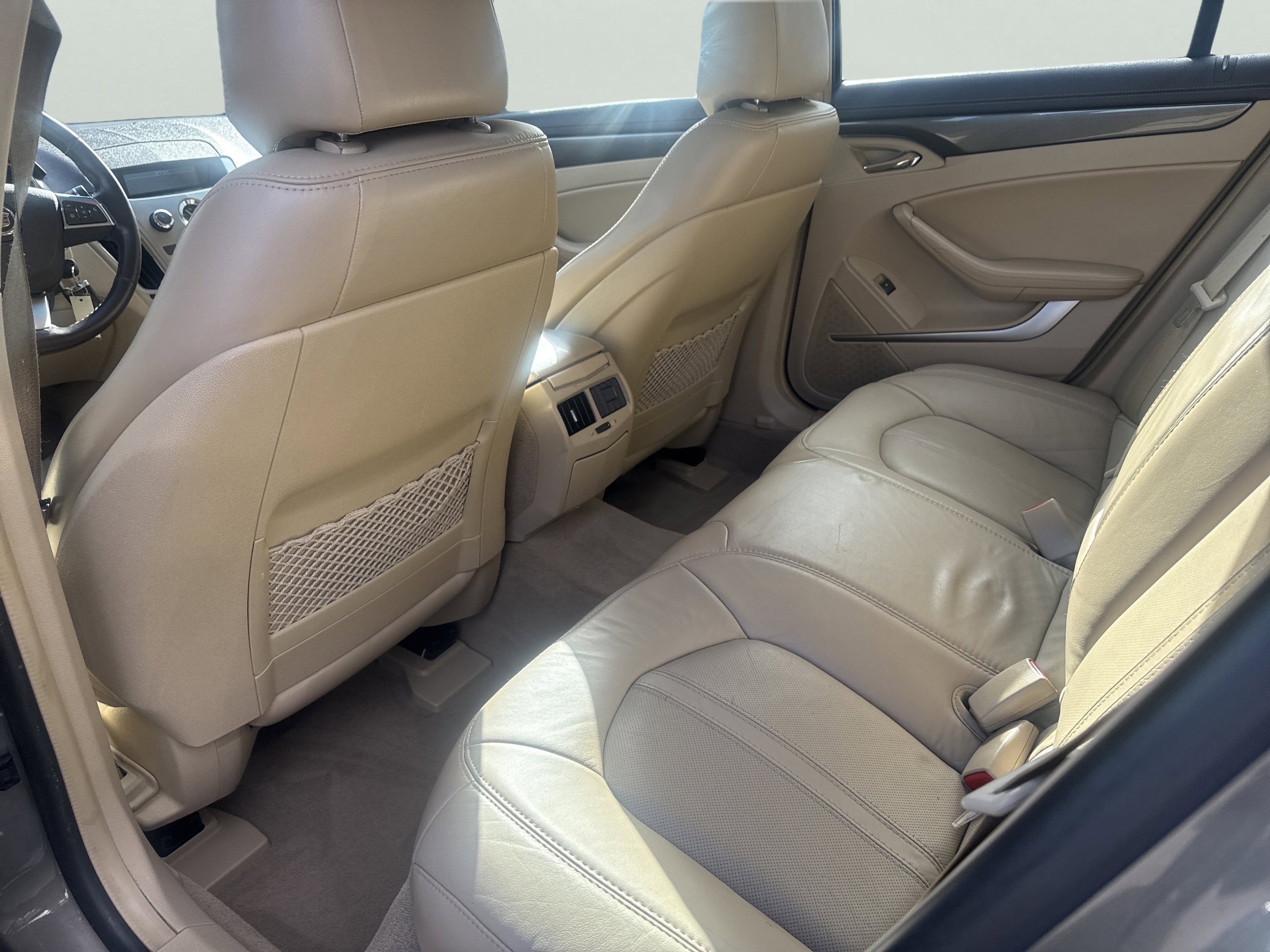 Used 2011 Cadillac CTS Sedan image 9