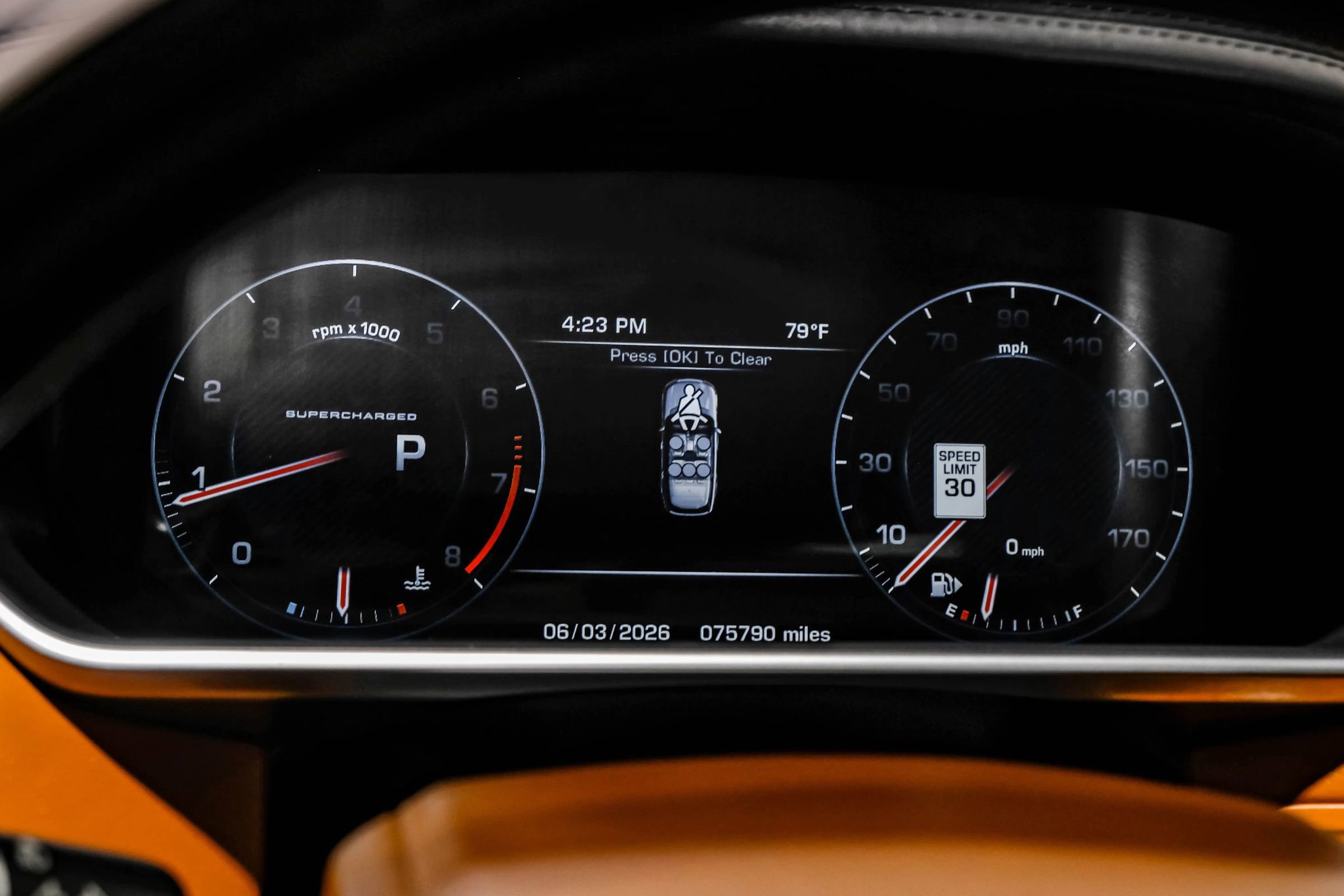 Used 2016 Land Rover Range Rover Autobiography image 25