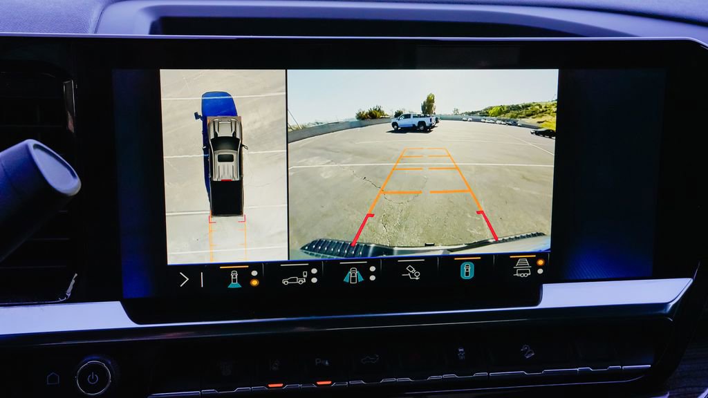 Used 2025 Chevrolet Silverado 2500 LT w/ Trail Boss Package image 26