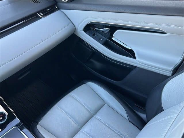 Used 2020 Land Rover Range Rover Evoque R-Dynamic SE AWD/4WD image 14