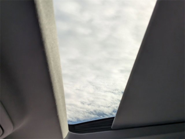 Used 2023 Ford Explorer Limited w/ Limited Technology Package image 26