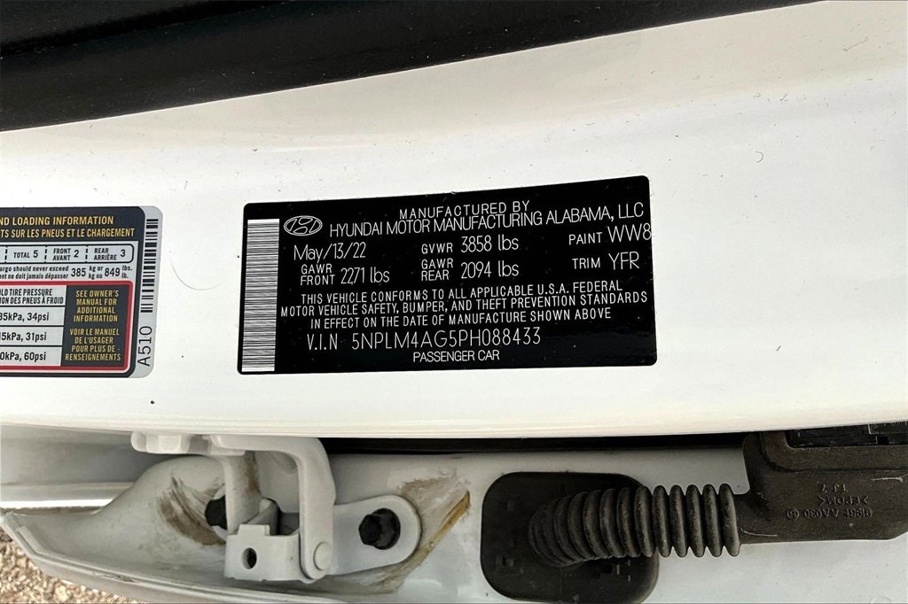 Used 2023 Hyundai Elantra SEL image 35