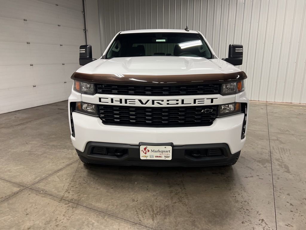 Used 2020 Chevrolet Silverado 1500 Custom w/ Custom Max Trailering Package image 3