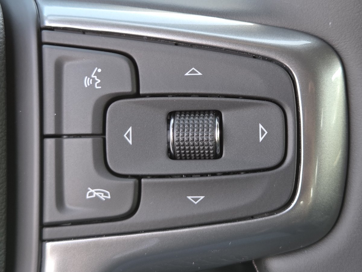 New 2026 Chevrolet Silverado 1500 LT AWD/4WD image 32