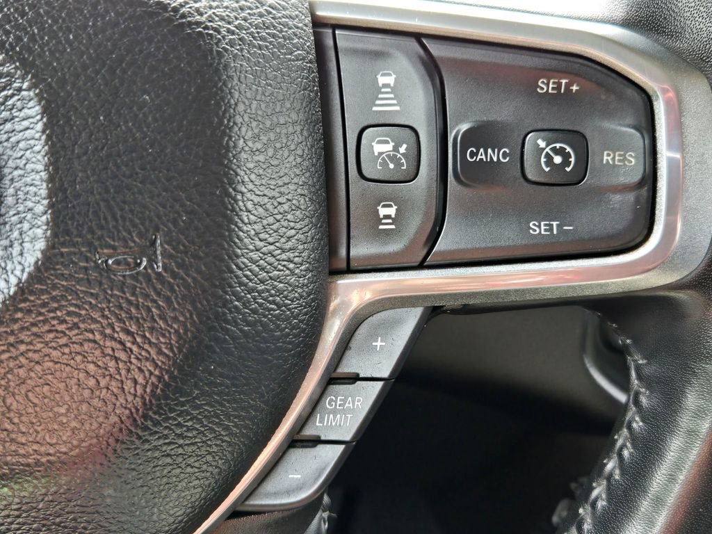 Used 2024 RAM 2500 Laramie w/ Safety Group AWD/4WD image 17