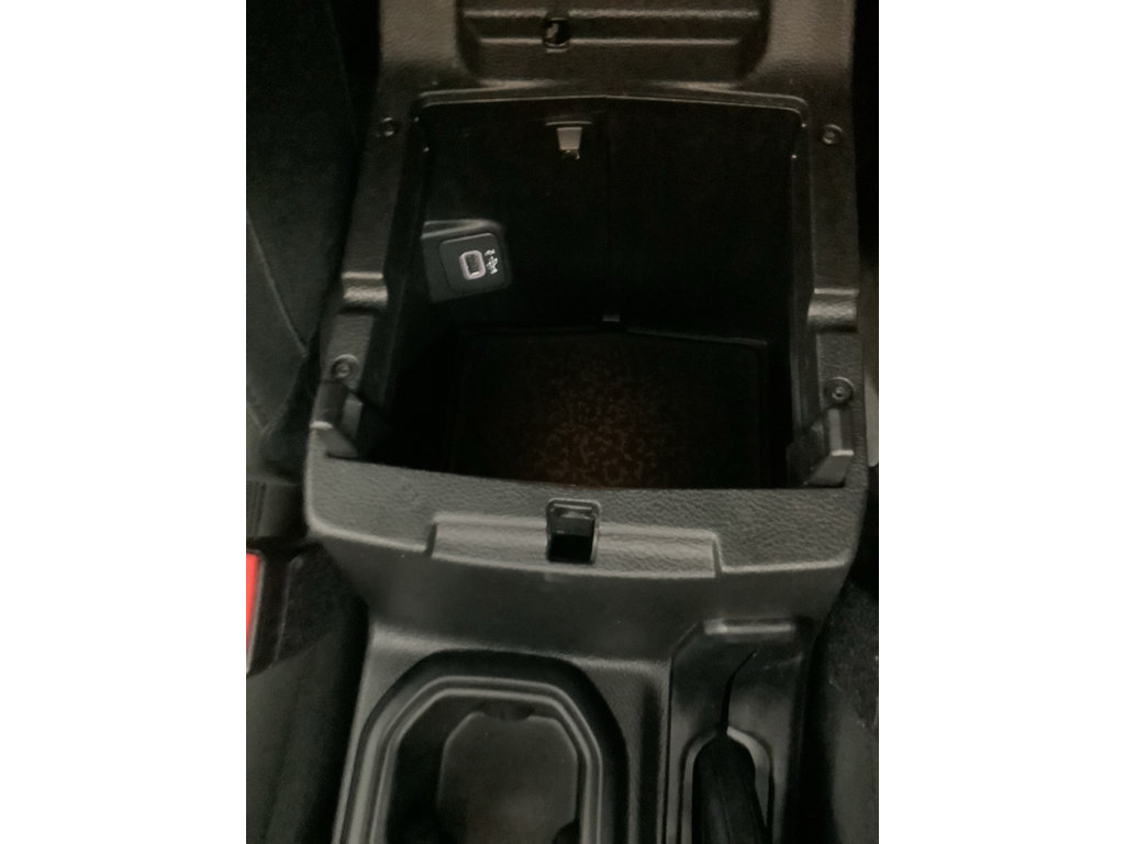 Used 2023 Jeep Wrangler Unlimited Sahara AWD/4WD image 22