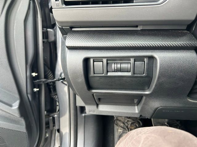 Used 2024 Subaru Crosstrek 2.0i Premium image 17