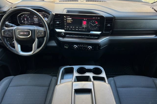 Used 2023 GMC Sierra 1500 Elevation AWD/4WD image 18