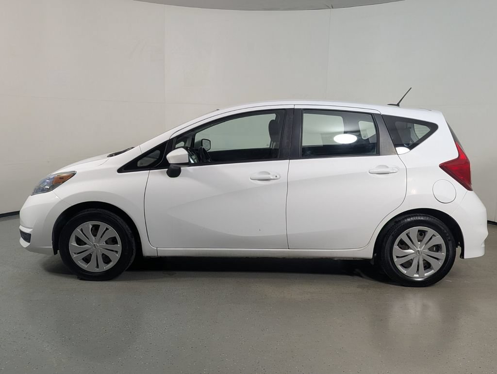 Used 2017 Nissan Versa Note SV FWD image 4