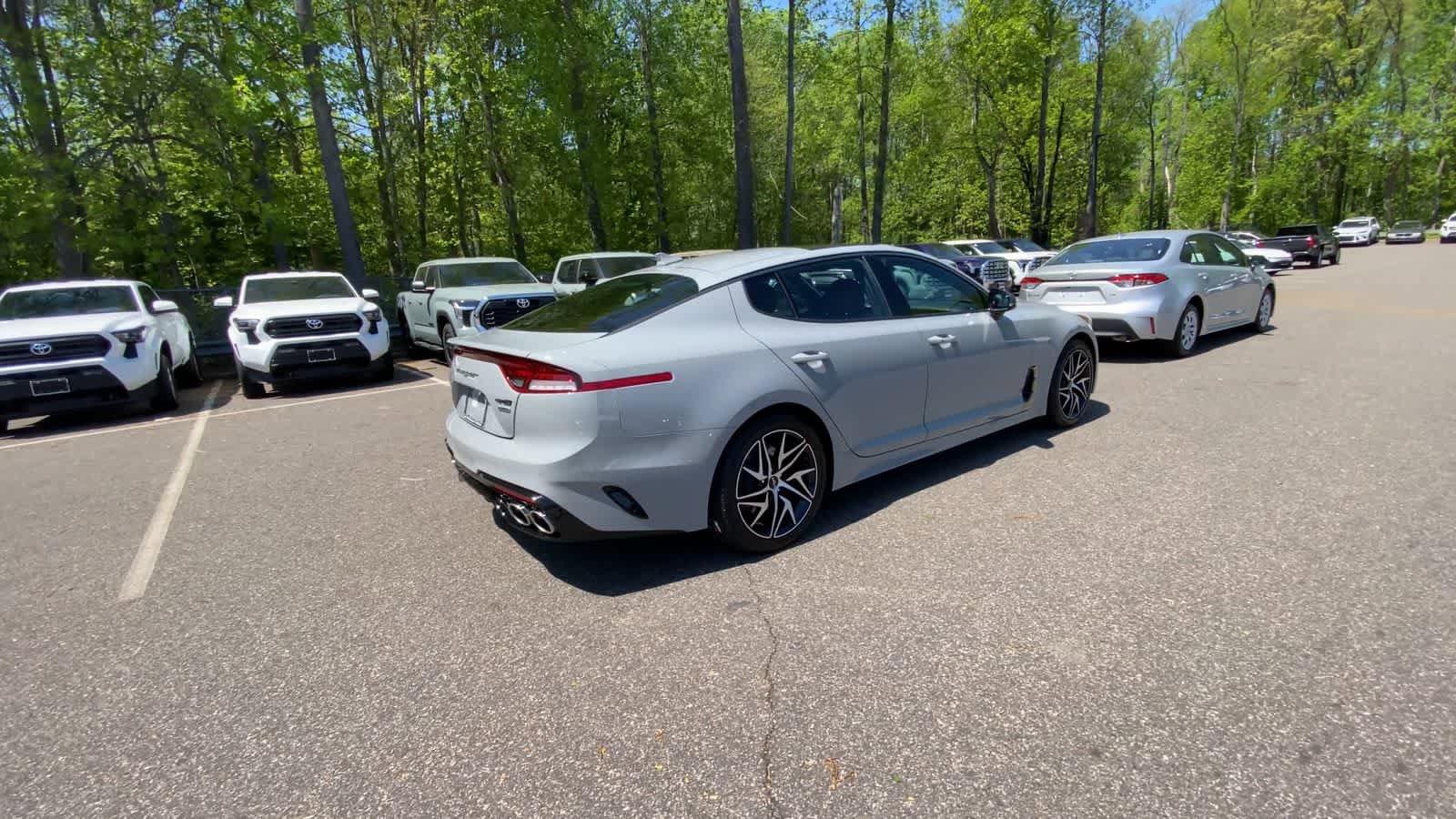 Used 2022 Kia Stinger GT-Line w/ Sun & Sound Package AWD/4WD image 12