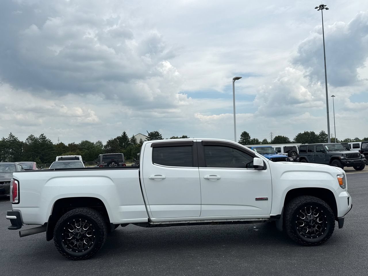 Used 2019 GMC Canyon All Terrain w/ Trailering Package AWD/4WD image 2