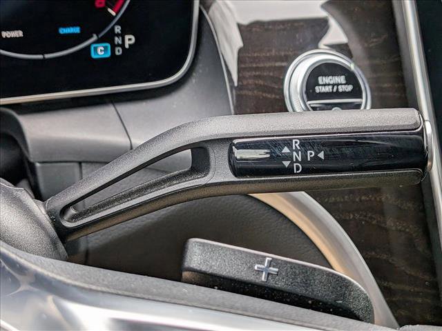 Used 2023 Mercedes-Benz GLC 300 4MATIC image 12