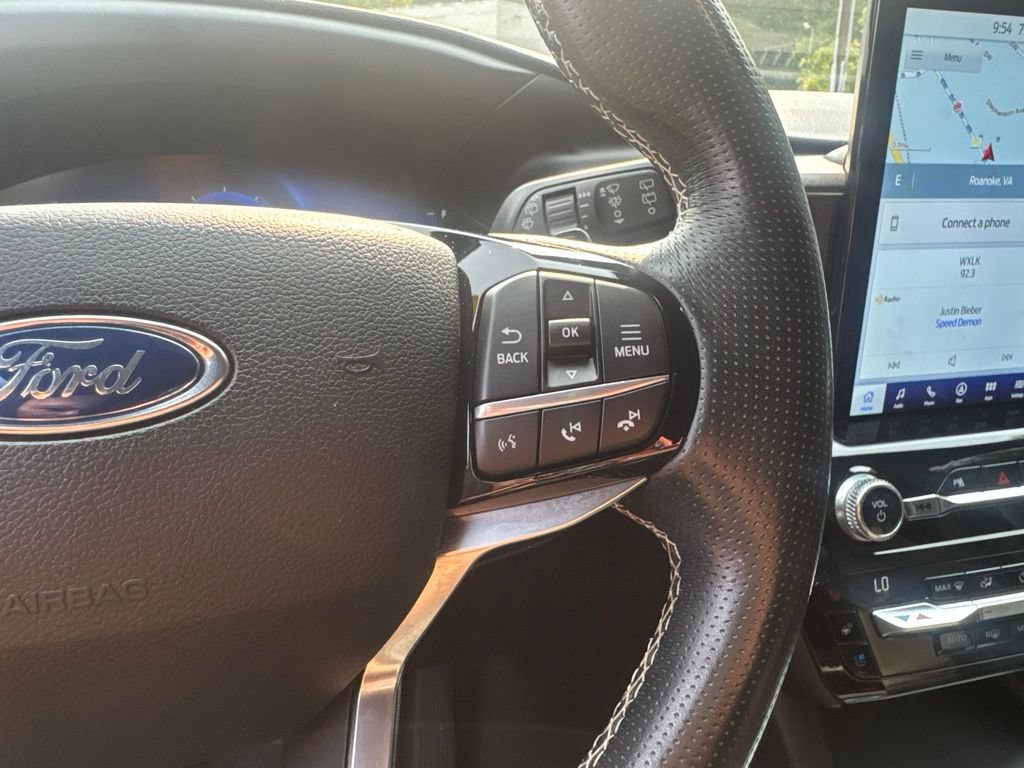 Used 2021 Ford Explorer ST w/ Equipment Group 401A AWD/4WD image 17