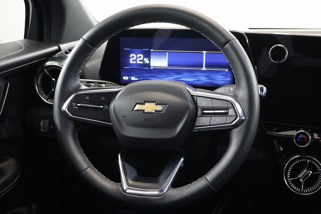 New 2025 Chevrolet Blazer EV LT AWD/4WD image 15