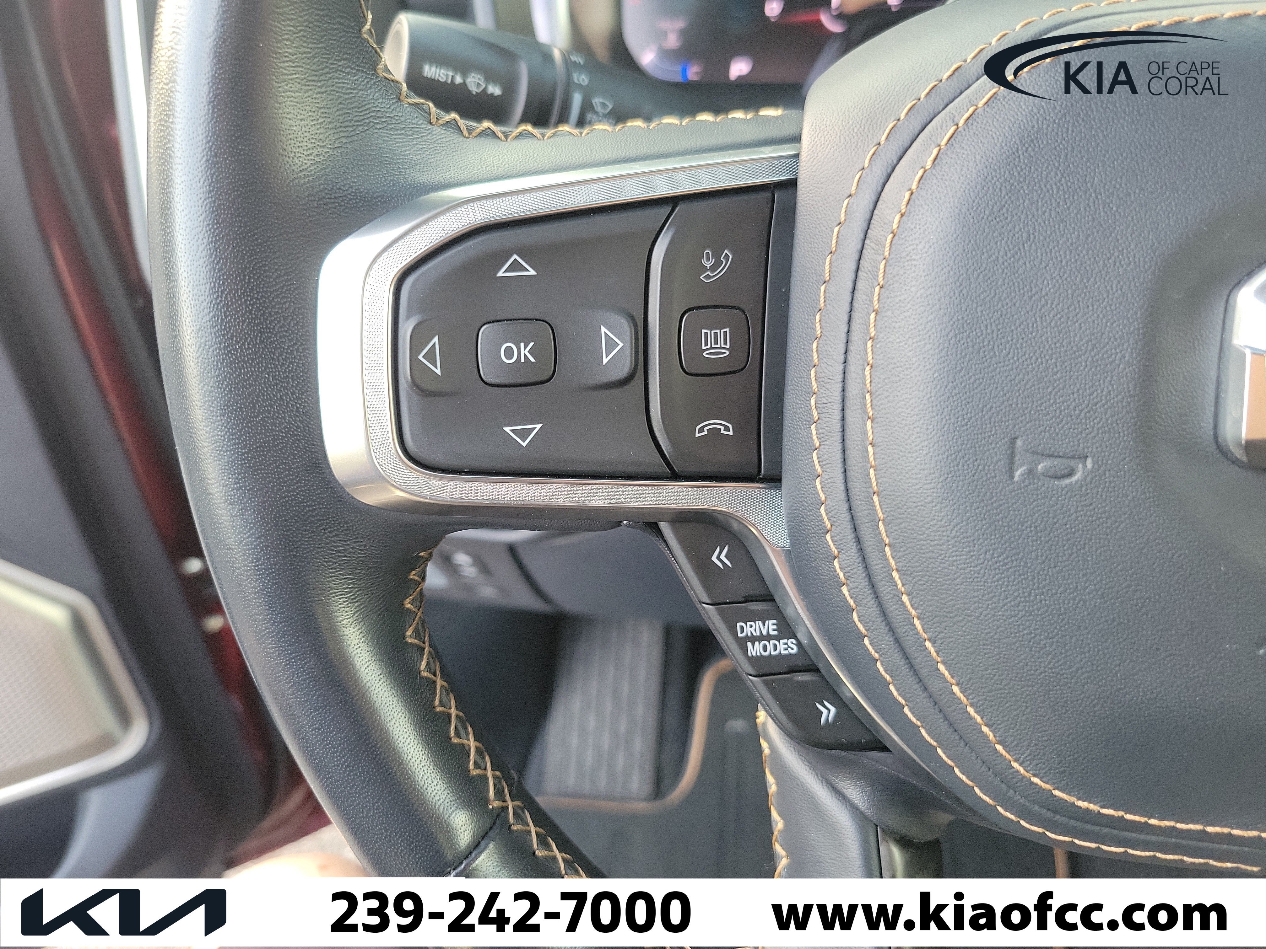 Used 2025 RAM 1500 Tungsten AWD/4WD image 28
