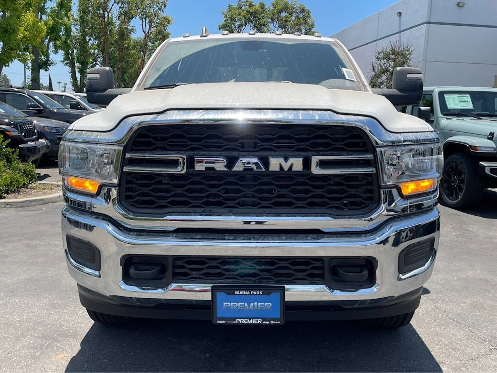 New 2024 RAM 2500 Tradesman w/ Chrome Appearance Group image 8
