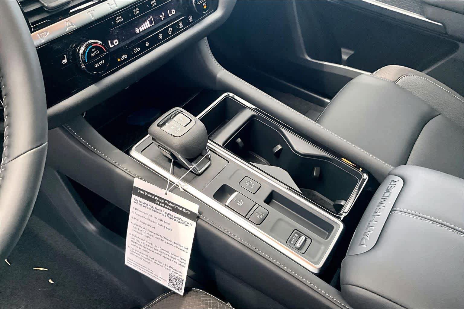 New 2026 Nissan Pathfinder SL FWD image 11