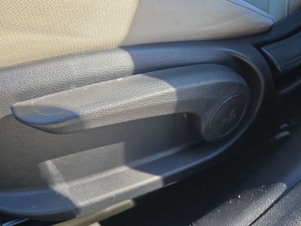 Used 2022 Kia Forte LXS image 24