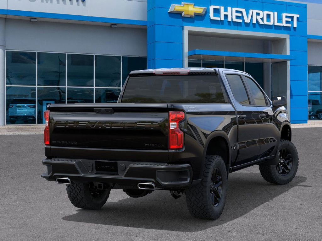 New 2026 Chevrolet Silverado 1500 Custom Trail Boss w/ Midnight Edition AWD/4WD image 5