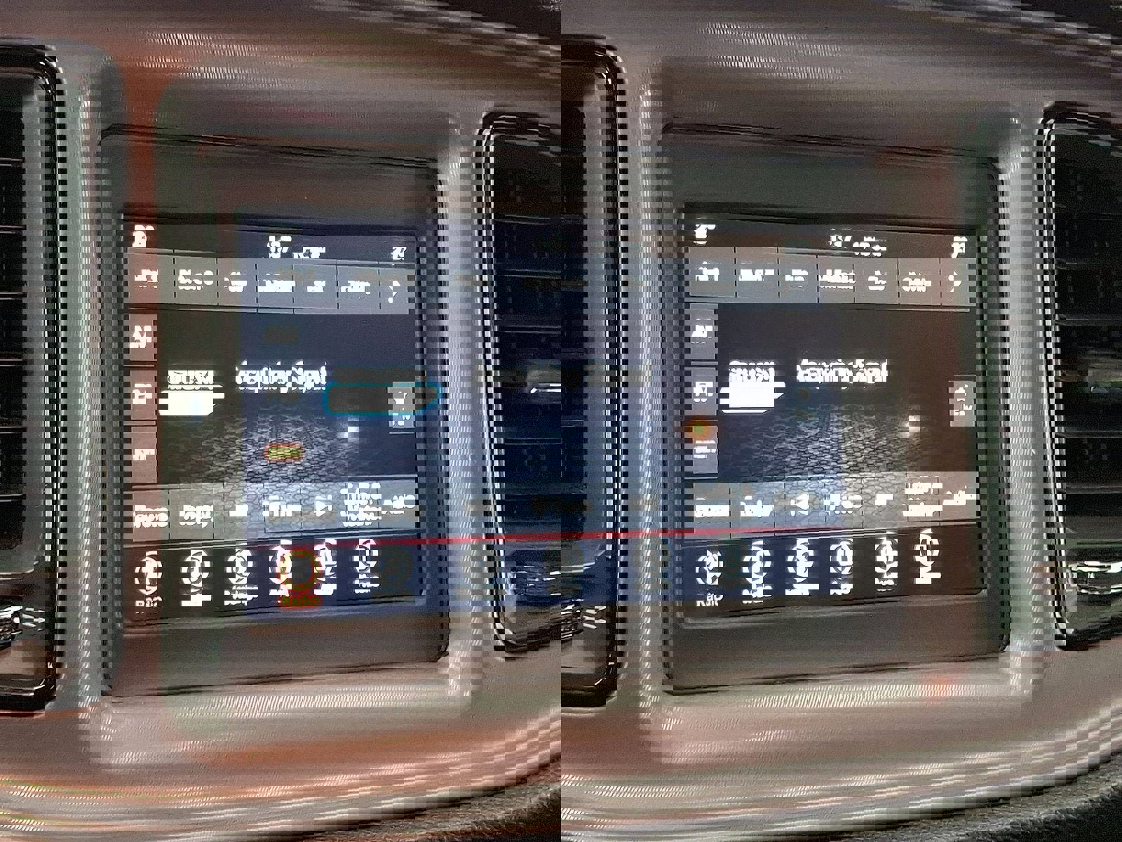 Used 2023 Dodge Challenger SXT image 14