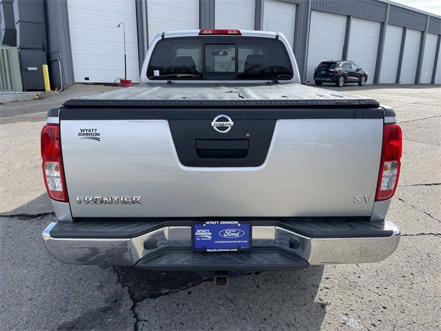 Used 2013 Nissan Frontier SV image 4