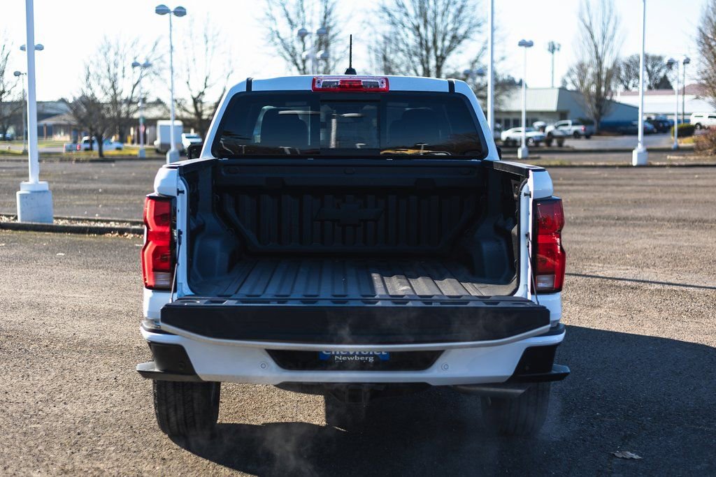 New 2025 Chevrolet Colorado LT w/ LT Convenience Package image 14