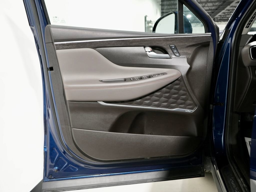 Used 2020 Hyundai Santa Fe Limited image 14