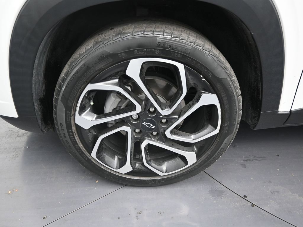 Used 2024 Chevrolet Trax RS image 9