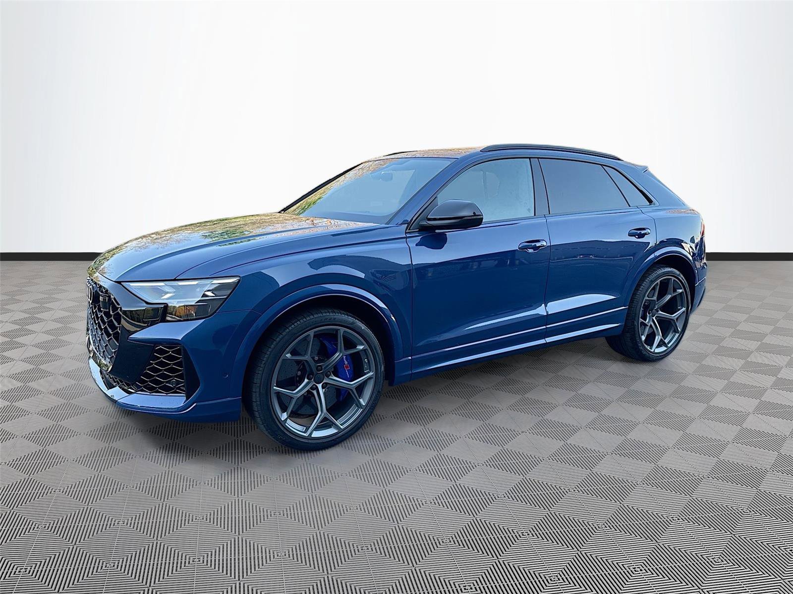 New 2026 Audi RS Q8 performance image 3