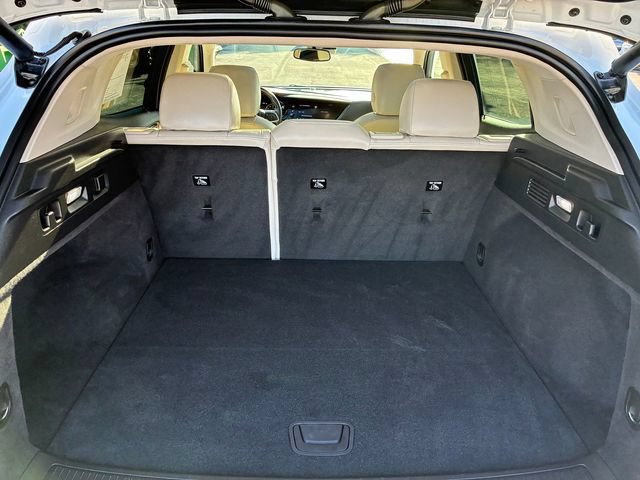 Used 2022 Buick Envision Essence w/ Technology Package I AWD/4WD image 6