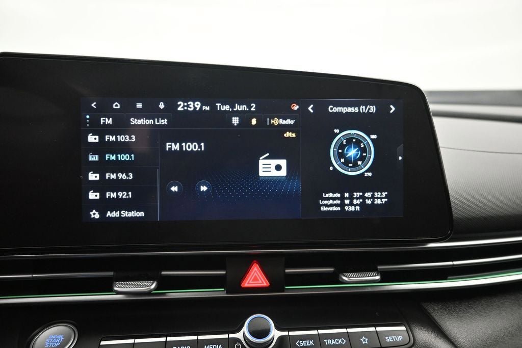 Certified 2024 Hyundai Elantra SEL FWD image 17