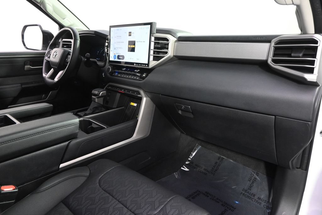 Used 2024 Toyota Tundra Limited AWD/4WD image 15