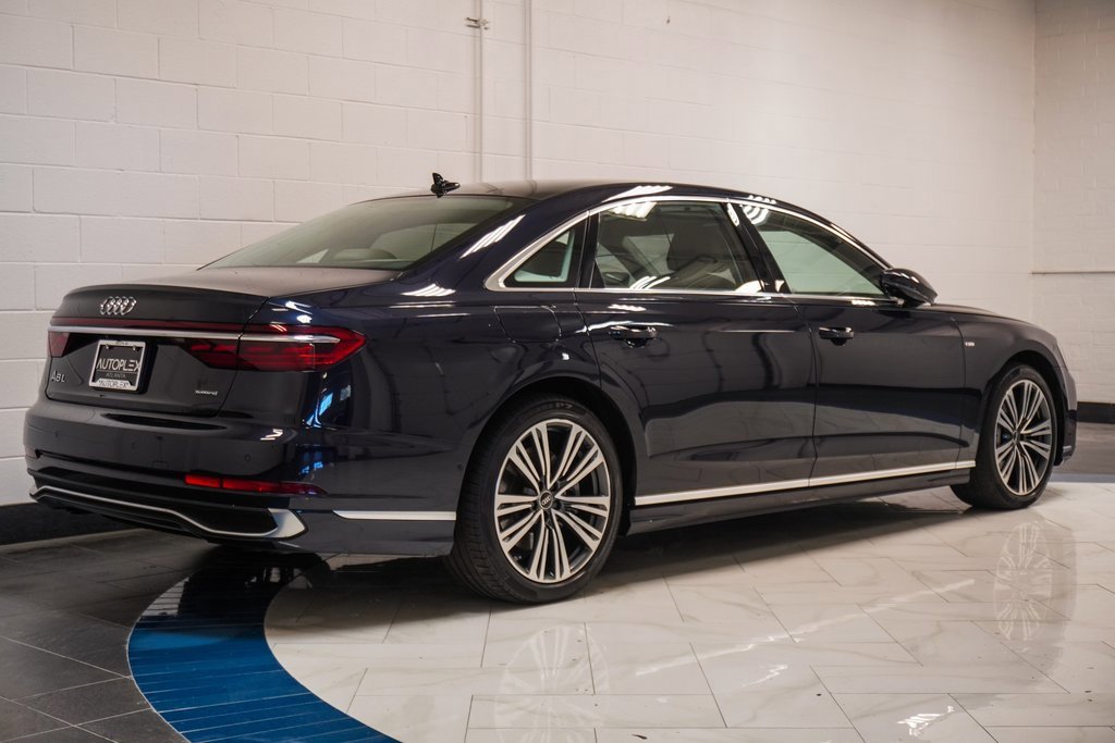 Used 2022 Audi A8 L 3.0T w/ Luxury Package image 6