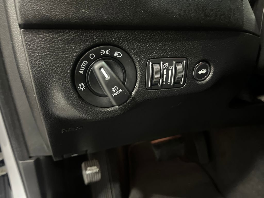 Used 2021 Dodge Charger GT w/ Plus Group image 12