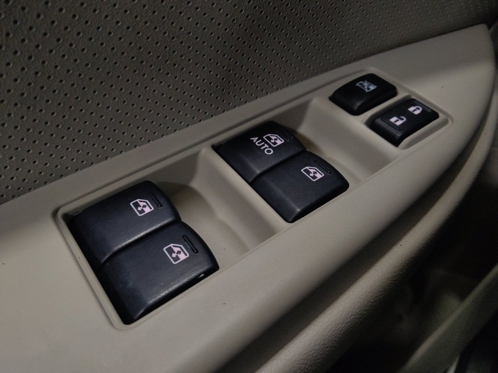 Used 2014 Subaru Outback 3.6R Limited image 27